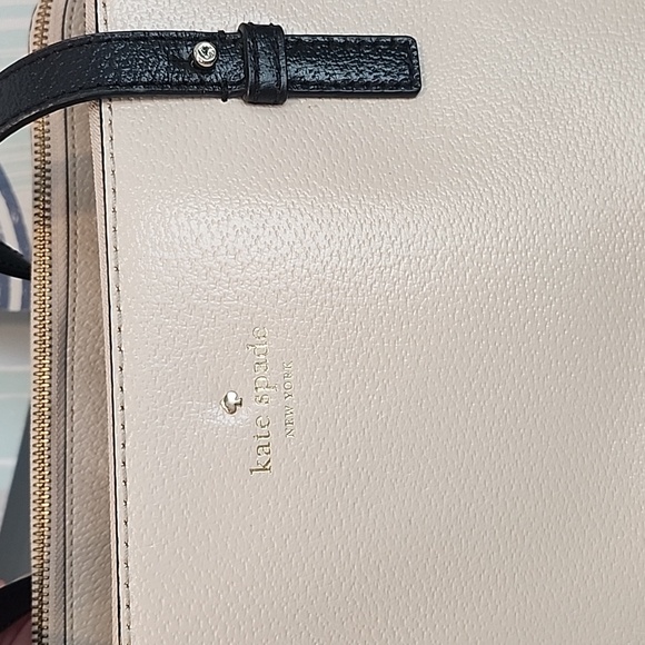 Gorgeous Cream And Black Kate Spade Grand Street Lydia Tote Purse With Side Bags - Picture 14 of 17